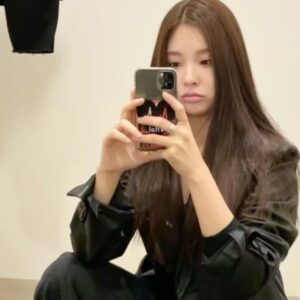 Lee Si-woo Instagram - 
