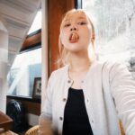 Lee Si-yeon Instagram - 🍀