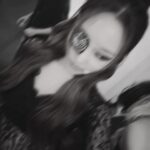 Lee Si-yeon Instagram – 📍Brussels💌