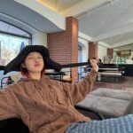 Lee Si-yeon Instagram - 🥴
