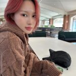 Lee Si-yeon Instagram – 🥴