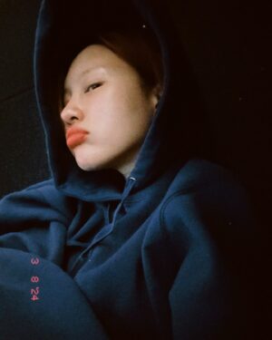 Lee Si-yeon Instagram - 비하인드 2️⃣