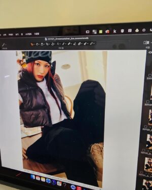 Lee Si-yeon Instagram - 신사 중의 신사 무신사 🕴️
#musinsa