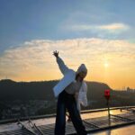 Lee Si-yeon Instagram - 2024🐲시~작 잘부탁드립니다 복 많이 받으실게요 우리