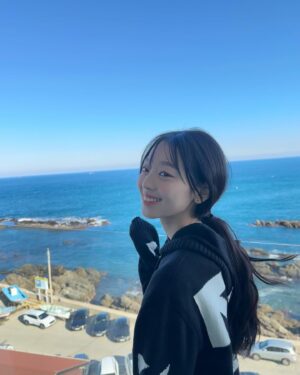 Lee Soo-min Instagram - 🩵