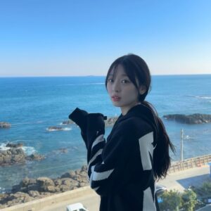 Lee Soo-min Instagram - 이제 곧 스물셋 아니게 되는 사람의 마지막 기록...