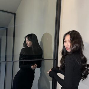 Lee Soo-min Instagram - ”언니 나 사진 찍어조“
”ok, 기가 막히게 찍어주마“ 의 결과물