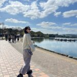 Lee Yeon-hee Instagram - 1.🥰😊😊 2.😋 3.😍😍 4.☀️☀️☁️🦢 5.캠핑강의! 😂(딱 두번 해봤능)