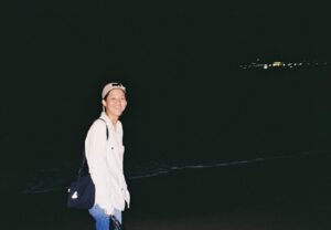 Lee Yeon Instagram - 사월이의 필름 내가 훔치다. @april_sour 
부산에 가면 다시 너를 볼 수 있을까
