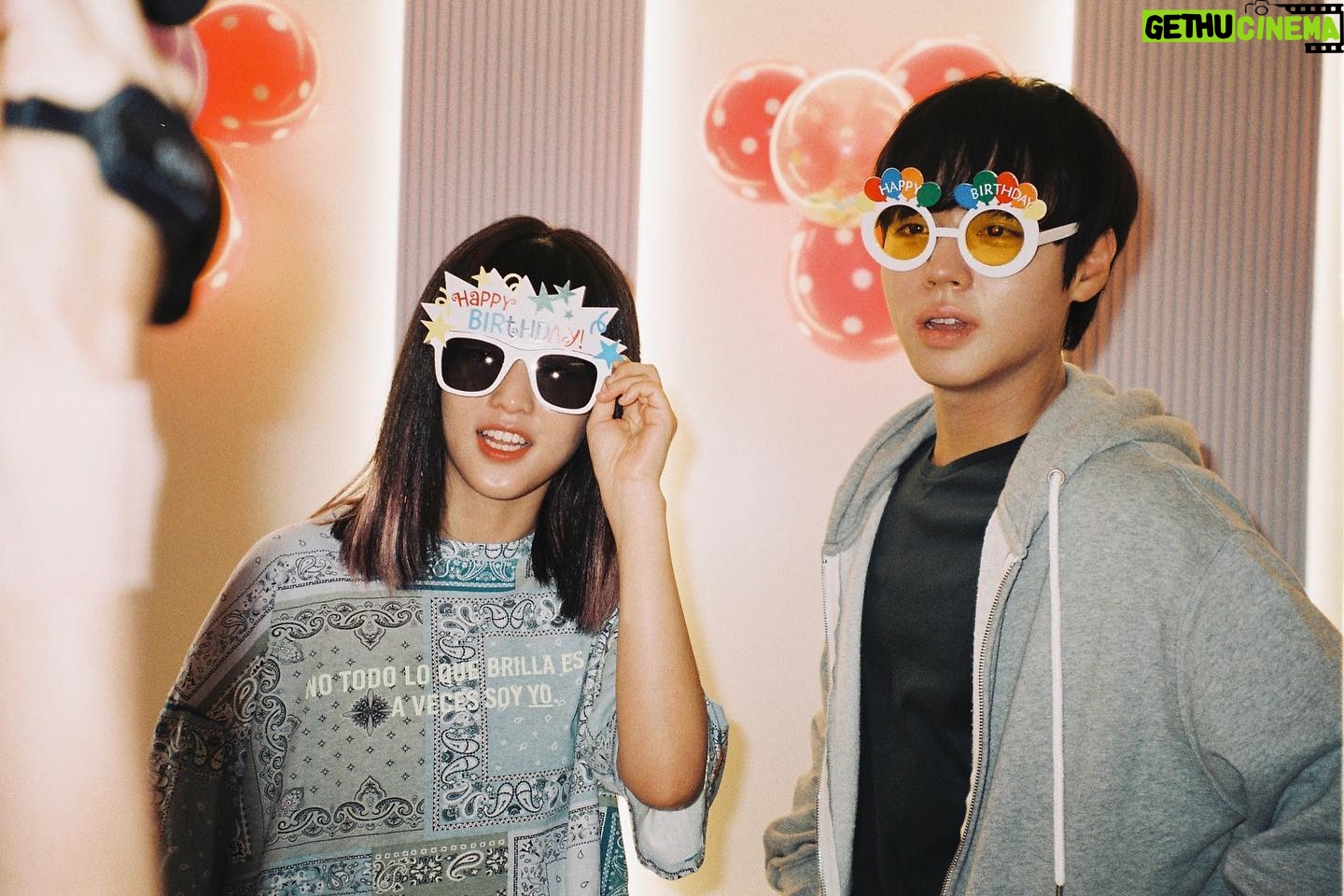 Lee Yeon - 3 Likes - 🎂🎉