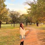 Lee Yoo-jin Instagram - 노을 지는 한강 🧚‍♀️💓
