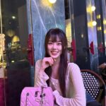 Lee Yoo-jin Instagram – 사랑스러운 그녀와…💓 🎀
담엔 꼭 연습해오자 😘