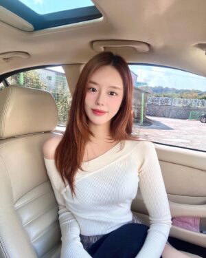 Lee Yoo-jin Instagram - 여행가구시푸당..💖🥰🌷