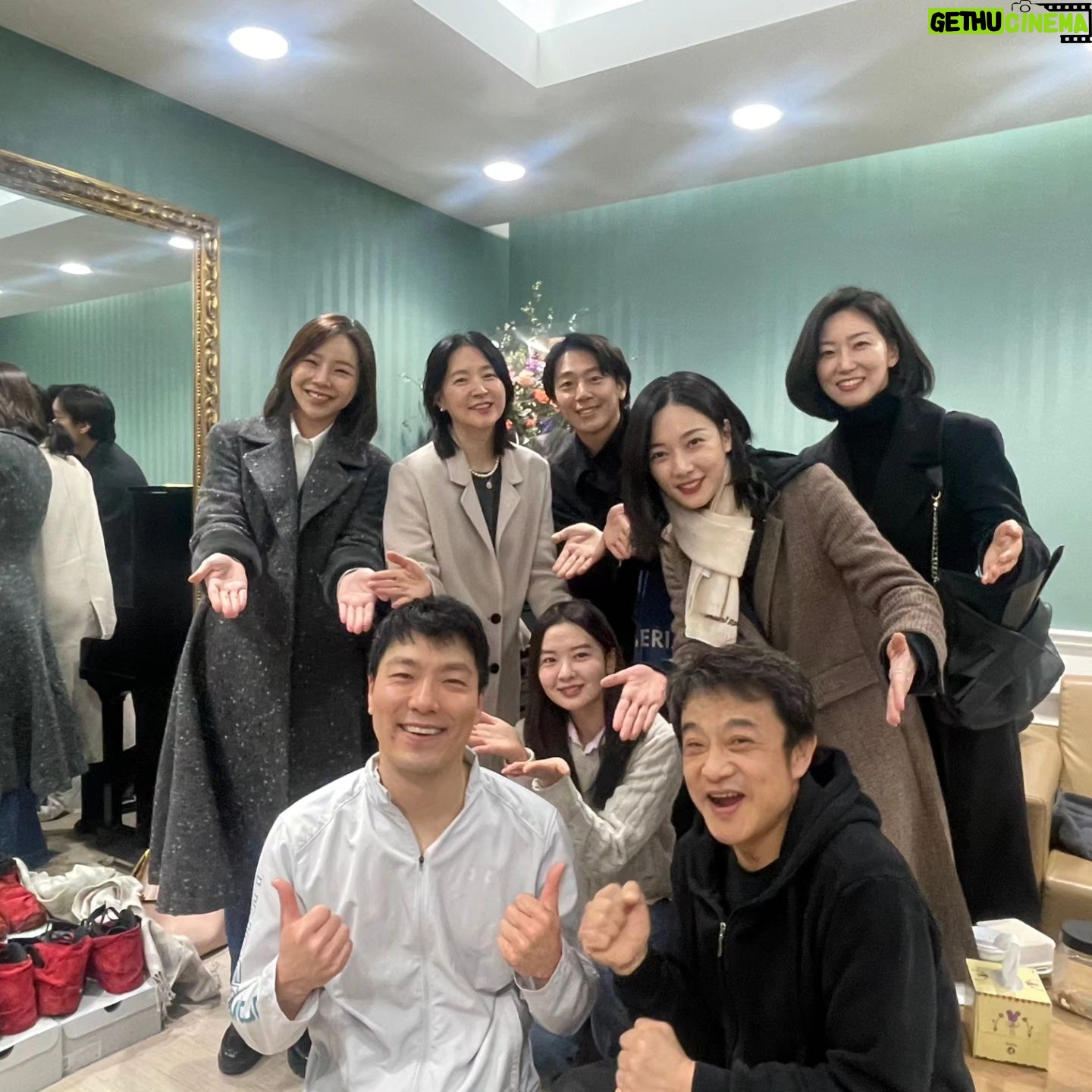 Lee Young-ae Instagram - #마에스트라 #노트르담드파리 #이정열 #양준모 #진솔 #나은아 #진소연 #한진희 #황보름별 😊💕🎶🎵