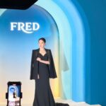 Lee Young-ae Instagram – #마에스트라 끝나고 오랜만에 꽃단장😅
멋진사진 감사합니다💕

#FRED