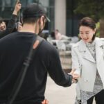 Lee Young-ae Instagram – 그리운 촬영현장~  모두모두 보고싶어요💕🙆‍♀️
오늘도 본방사수~~~
#마에스트라  #tvn ( 토,일 ) 저녁9시20분