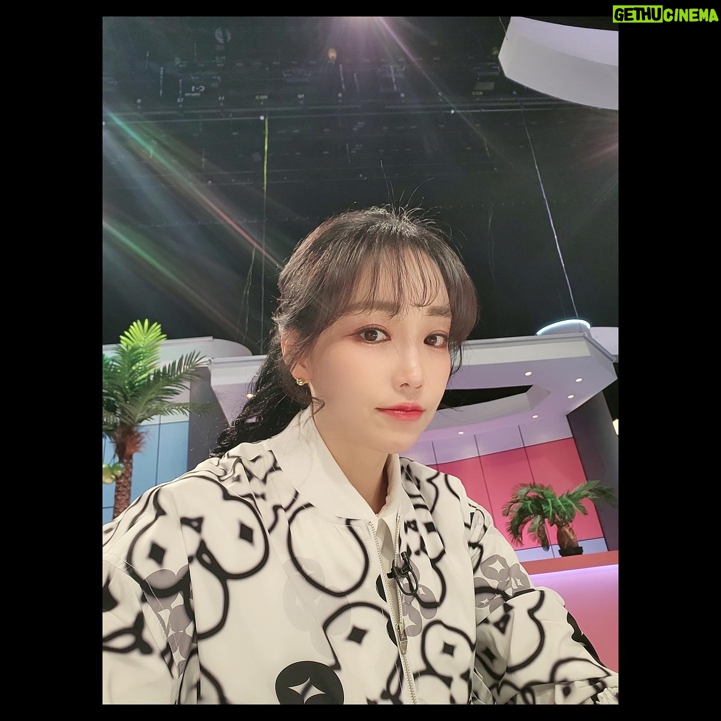 Lee Yu-ri - 4.7K Likes - #KBS#걸어서환장속으로#매주#일요일#밤9시20분#이유리#박나래#규현 #leeyuri