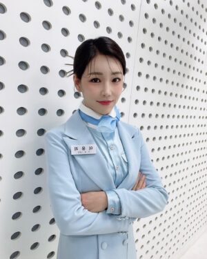 Lee Yu-ri Instagram - #KBS#걸어서환장속으로#2023년#1월22일#밤9시20분첫방송#이유리#박나래#규현 #leeyuri