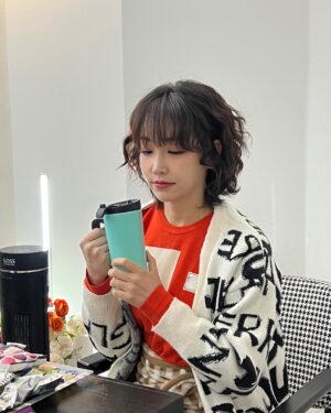 Lee Yu-ri Instagram - #이유리#E채널#개며느리#지금#본방사수 😘☺️