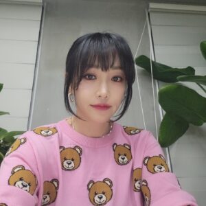 Lee Yu-ri Instagram - 🧸

#이유리#leeyuri