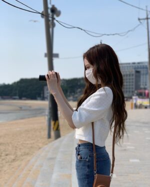 Lee Yul-eum Instagram - 