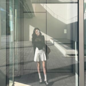 Lee Yul-eum Instagram - 살아남고싶은4층김양🖤