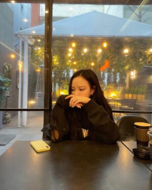 Lee Yul-eum Instagram - 따듯하고반짝반짝