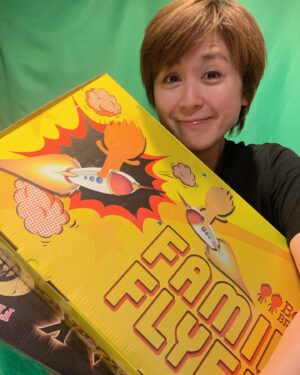 Leila Tong Instagram - 你哋⋯你哋⋯⋯我⋯我⋯⋯食完個飯就⋯就⋯⋯過咗10萬？！我其實reload咗個YouTube好多次！我都仲未信係過咗！😭😭😭我已經準備好軍火，聽日放煙花見啦！😅😅😅仲有順便慶祝埋FB 24萬1千幾人同埋IG 12萬9百幾人啦～🤪