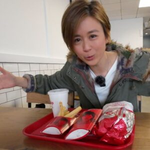 Leila Tong Instagram - 係Wendy’s呀！好耐冇見喇～其實我都已經對佢冇乜印象，今次再食，個感覺係。。。快啲去我YouTube Channel睇吓啦～😋