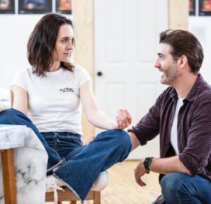 Lena Hall Instagram - In Dreams. In rehearsals. In London. I hup hup. @leedsplayhouse 📸 by @peachyraith