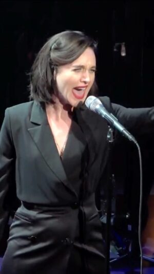 Lena Hall Instagram - Make it original. Make it your own. I like to light a stage on🔥🔥🔥becasue why hold back. You only live once! AND this is sustainable 8 shows a week for me so don't think that after this I was done for the evening. I was just getting started. 🥰🥰🥰

#lenahall #hedwigandtheangryinch #broadwaymusical #broadway #tonyawardwinner #musicaltheatre #TonyAward #snowpiercer #snowpiercertv #missaudrey #Chess #rocksinger #BeOriginal  #TheresOnlyOne #florence