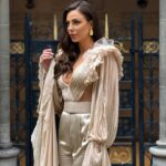Lena Guillou Instagram - Quelle était votre tenue préférée ? Personnellement j’ai un coup de cœur énorme pour le 5eme look, c’est totalement moi 🫠 Défilé haute couture printemps/été 24 @georgeschakraofficial 🤍