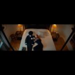 Lena Katina Instagram - Клип Белла Чао - итак, в поддержку нового EP «Манекен», вышел второй клип из трилогии 🌍🌎🌏 Мы с командой старались передать вам настроение 🤣 и художественный замысел, а мой муж Дима впервые дебютировал в качестве комедийного актера🫡, как думаете, он справился с ролью?🤗 Локация: отель Астория (Санкт-Петербург) @astoriahotel Режиссер: Константин Черепков/ SEVER @severvideo Оператор: Анастасий Михайлов @_estergom_ Production: Ирина Морозова/ SEVER Video @iris_sever Сценарий: Ольга Руденко @shelby_156 Актёр/Портье: Дмитрий Спиридонов @spiridonov_fm Style: Евгения Леонтьева @evgenia_leontieva Make up/hair: Эрнест Монтаниоль @ernest_muntaniol Муз/сл: Фесюк Никита,Рувинский Даниил Аранжировка: Олег Сашко Mix: Сергей Купцов #bellaciao #беллачао #манекен #ленакатина
