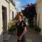 Lena Klenke Instagram – Off but On 
Ps: guess who’s doing another season?