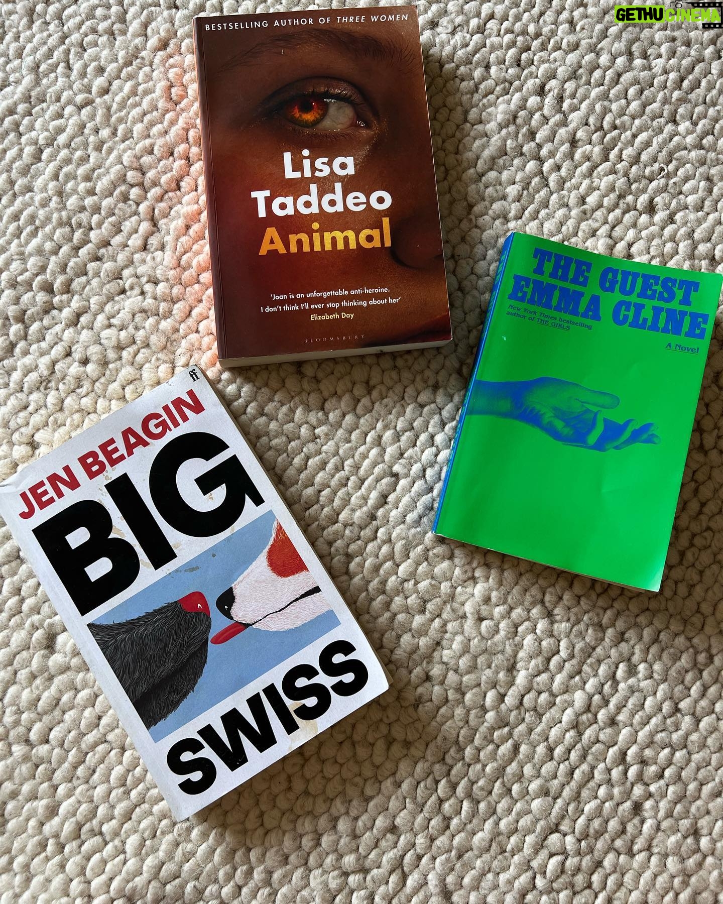 Lena Klenke Instagram - FYI Ps: finally put together a some 𝒮𝓊𝓂𝓂𝑒𝓇 𝓇𝑒𝒶𝒹𝒾𝓃𝑔 𝓇𝑒𝒸𝒸𝓈 ⛱️ Lisa Taddeo-Animals // I already read this last year but I keep recommending it. Full of dark twists and weird moments, sometimes even brutal but you still can’t stop. This was her debut novel after her first non fiction book “three women”. Emma Cline-The Guest // I’m a huge fan of her ever since her debut “the girls” which I read as a teenager.I also loved her short story collection “daddy” and I was so happy when I saw she finally wrote a novel again. From page 1 you’re sucked into the life of Alex, who’s pretending to be someone she’s not and sneaks her way through a summer in Long Island.I wish it would’ve been longer… Jen Beagin -Big Swiss // this one overwhelmed me.Not only is the writing style so special, from dialogues to deep insides of the main character.Every page kept surprising me.Also some beautiful views on womanhood, therapy and trauma while still being super funny. 3 short story collections Saba Sams-Send Nudes // basically picked this up because of the cover and interest in the author, who is only 26 years old and already has such a strong, personal voice. The stories went deep, some I liked better than others but overall it’s such a refreshing illustration of the times we live in.perfect beach company David Sedaris-Calypso // a classic, never fails- short and sweet Raven Smith-Trivial Pursuits // was very looking forward to this since I love his humor and opinions on any cultural happenings.It’s his first book so I feel like he was still testing how his voice works in longer texts, it’s very personal and gets you curious to see what will follow. 2 books I read in German Sebastian Hotz - mindset// 10/10, funny, quick, smart.This is the perfect gift for everyone who really wants to start reading again but can’t focus too long or is easily distracted.Believe you’ll be so entertained, it’s over before you notice Andrea Abreu- so forsch, so furchtlos // powerful and raw language about childhood friendship that is so well described you see these girls directly in front of you 2 of my fav magazines Pps: support your local book dealer 🙏🏼