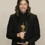 Lena Philipsson Instagram – Vilket fantastiskt underbarn han är Ludwig Göransson!
Grattis till din andra Oscar för filmmusiken till Oppenheimer!
