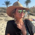 Lena Philipsson Instagram - Skön dag igår på stranden på ön Formentera