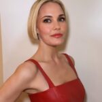 Leslie Bibb Instagram - "walk like you have three men walking behind you" -oscar de la renta well, today, instead, i had four women walking beside me in this beyond @oscardelarenta dress... they got me through today and ready for the @todayshow... i couldn't have done it without y'all @gitabass @ashleyafriyie @jeanannwilliams @rebekahforecast honestly, you ladies really lifted me up all this week... i love you and i am so grateful xolb