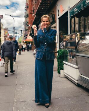 Leslie Bibb Instagram - some people say less is more, i say more is more...here's some more bibb x numéro netherlands...
♥️