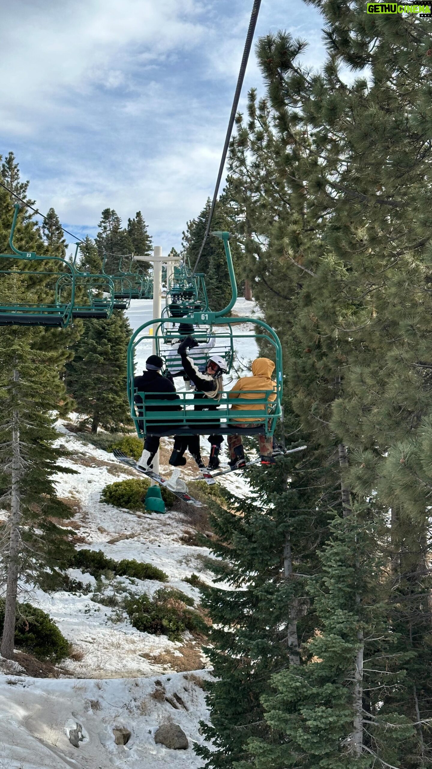 Leslie Golden Instagram - Big Bear for the weekend 📍