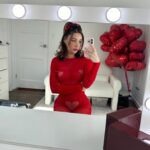 Leslie Golden Instagram – Lover girl ❤️💋💄