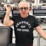 Leslie Grossman Instagram - I love this picture of Leslie. It’s exactly who he was. The most fun in the makeup trailer with the best stories and the biggest heart. A true joy to work with. Sending love to his people who loved him dearly.