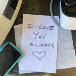 Leslie Grossman Instagram – My dad has Parkinson’s and dementia. This has been devastating for my family. My mom leaves notes like this for him everywhere. Tell your people you love them every chance you get.