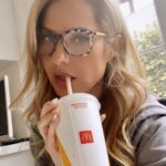 Leslie Grossman Instagram - My one resolution was not to drink McDonald’s coke and I already broke it so I guess that’s the energy I am bringing in to 2022✨