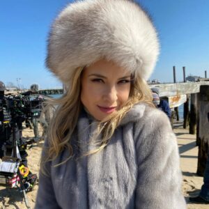 Leslie Grossman Instagram - It was weirdly warm when we shot this and I was in a full facial sweat but we had fun and Provincetown is magic 💫
