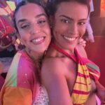 Letícia Lima Instagram - A R A R A 🦜 um carnaval de amor e cheio de amigos especiais! 💖 Obrigada @malubarretto ✨ que é A mulher! E @priborgonovi por todo o carinho e cuidado 💝