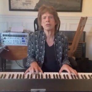 Leticia Brédice Instagram - Gracias Mick @mickjagger 
Feliz cumpleaños tesoro 
Only love
Ay corazón santo
Gracias 
Gracias 
Gracias