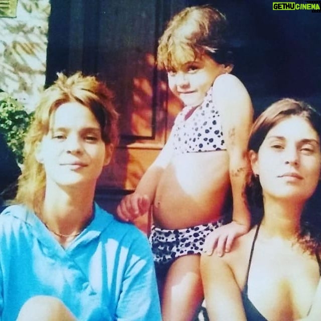 Leticia Brédice - 1.5K Likes - Feliz cumpleaños mi amor
Ananda li
Vale Bredice
Te ama mos