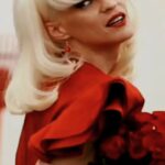 Leticia Brédice Instagram - Upa un Material I feel she... Madonna mía @launoeltrece @sergiolamensaok @sedalargentina @bettinafrumboli @andrespastor @gabriel_rocca Gracias. Merci.cucu