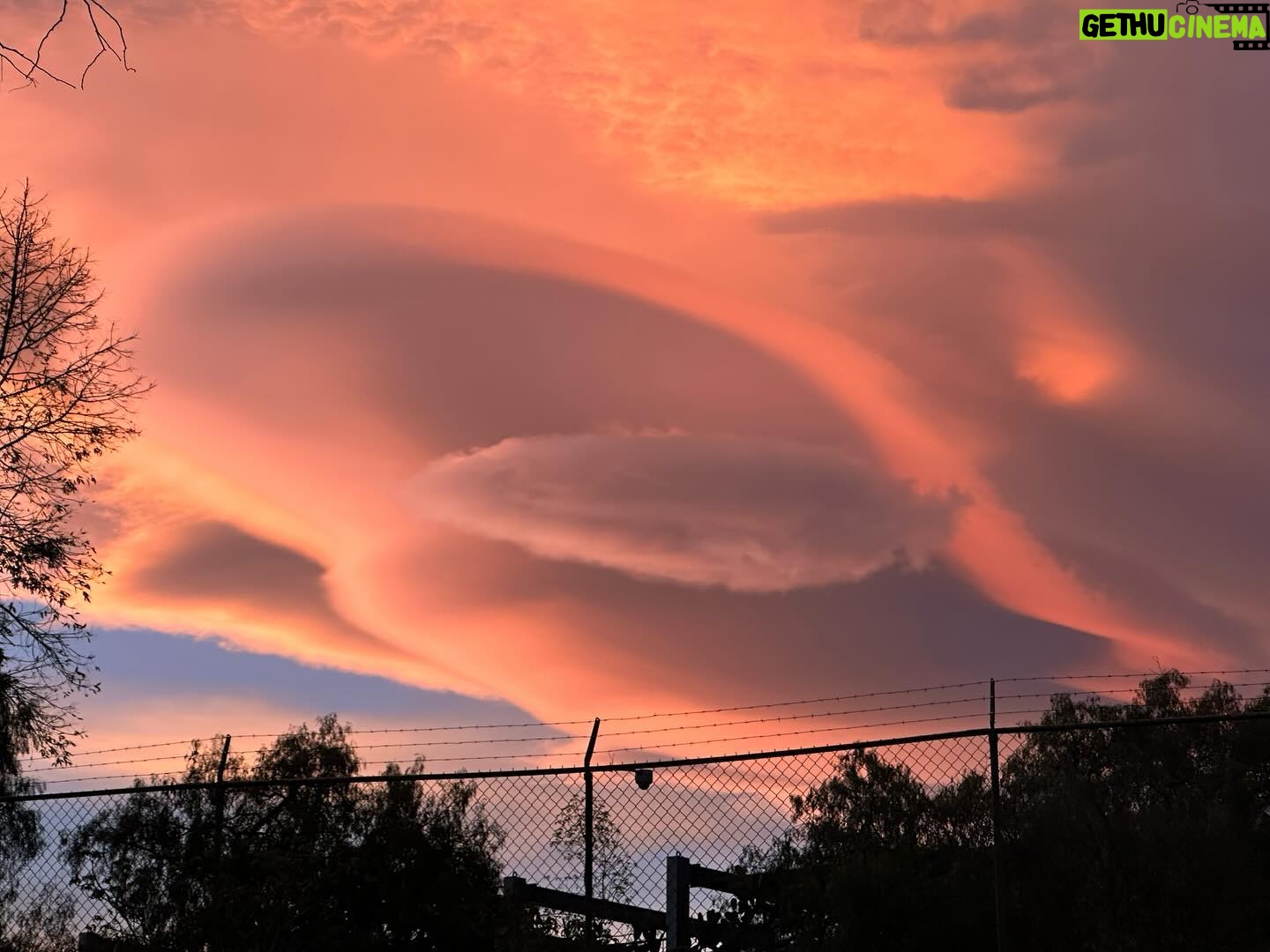 Leticia Calderón Instagram - Así las nubes hoy en la tarde. Precioso